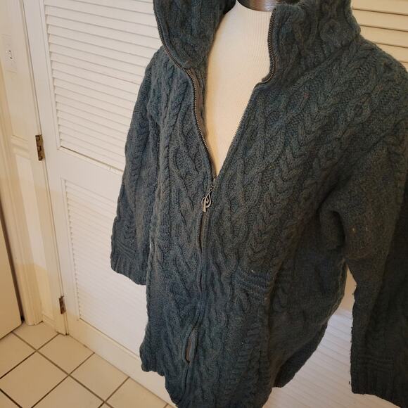 Classic Irish Cable Knit Zip Up Sweater Carraigdonn Merino Wool XL Unisex Warmt - Picture 7 of 8